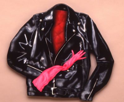 leatherjacketwoperagloveweb